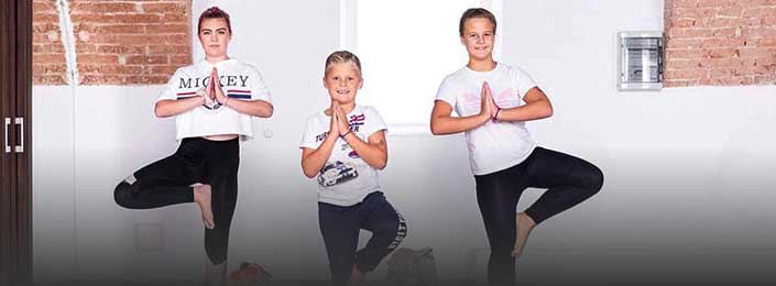 Yoga per bambini - Una guida agli asana per bambini sani